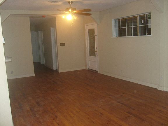 Entry to Living Room