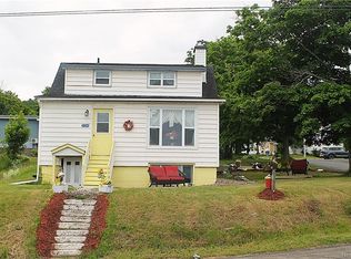 534 Victoria St, Dalhousie, NB E8C 2T3