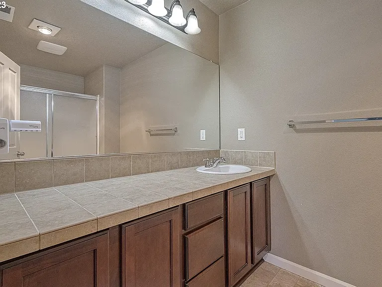5310 SE Redberry Pl — Photo 4