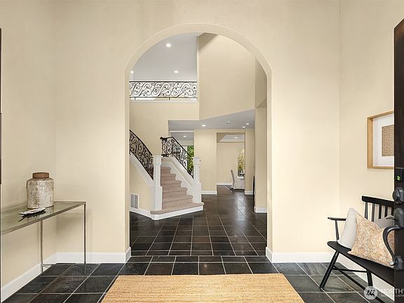 4th image of 16908 SE Licorice Way