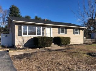 32 Leha Ave, Griswold, CT 06351