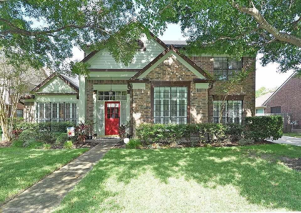 1st image of 115 Bounty Dr