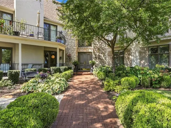 9100 Lamar Ave APT 207, Overland Park, KS 66207