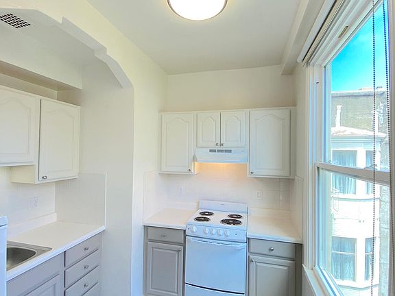 5th image of 640 Mason St APT 507