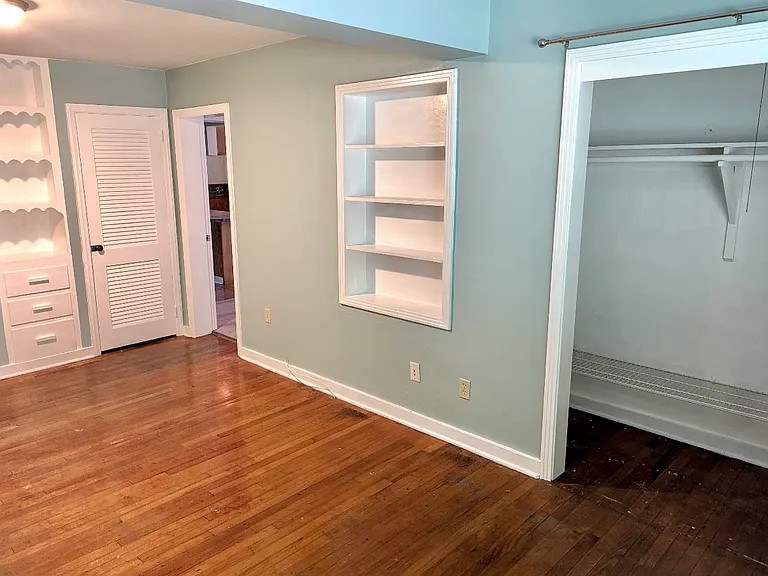 2310 Covina Way S — Photo 24