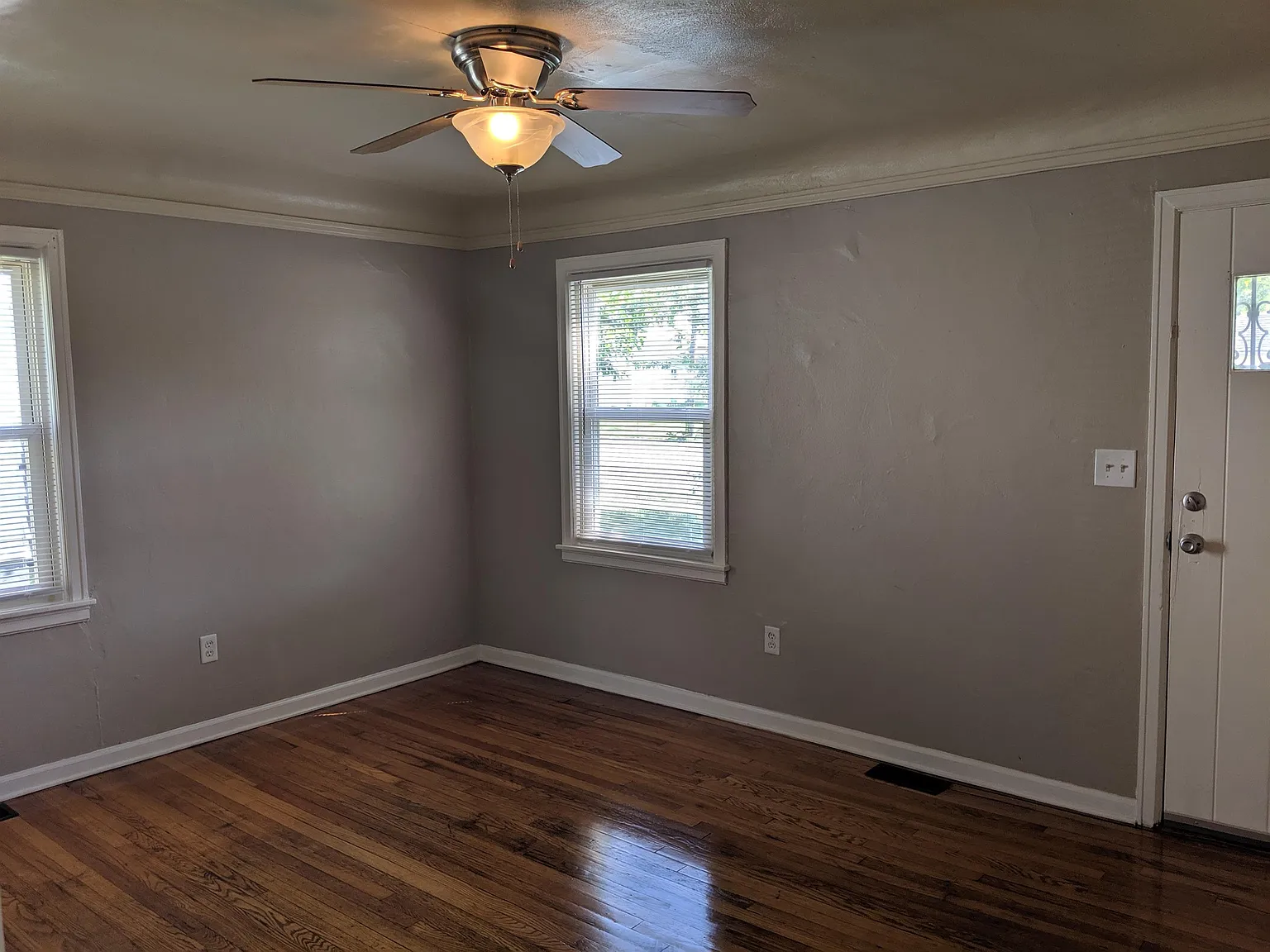 2 bed, 688 sqft, $1,050 — Photo 2