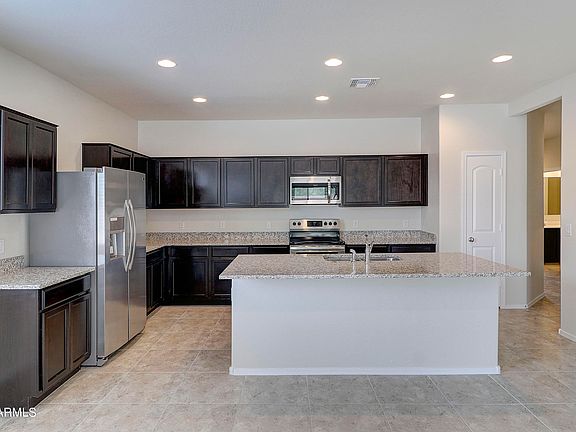 4th image of 41068 W SUNLAND Drive