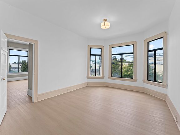 3rd image of 402 E 10th St