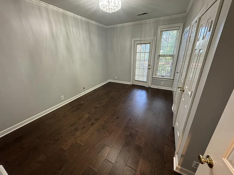 117 Matthew Ln #1 — Photo 4