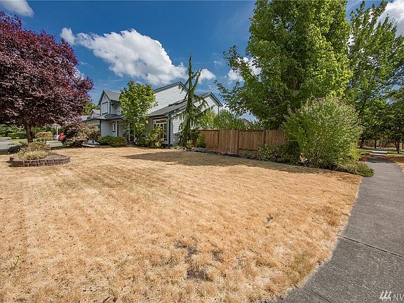 2nd image of 2441 18th St SE