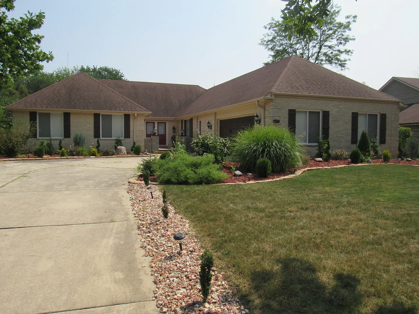 824 Red Stable Way photo 1