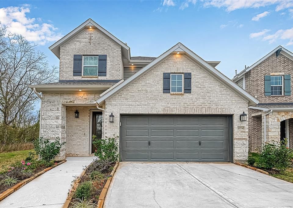 1st image of 10738 Bridgeport Path Ct