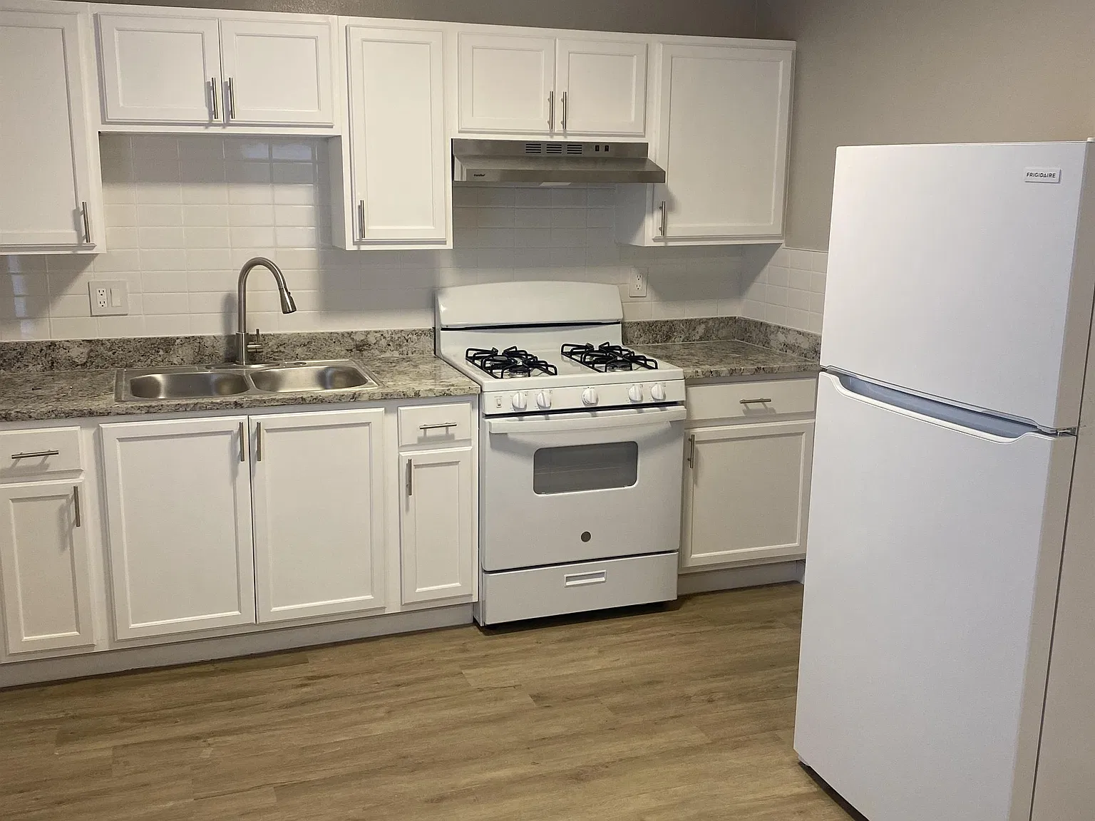 201 West Green Avenue - 1 — Photo 3