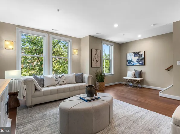 1346 Monroe St NW Unit B, Washington, DC 20010