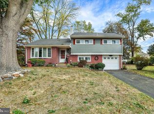 404 Alden Ave, Morrisville, PA 19067
