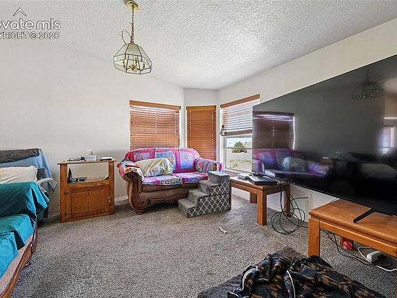 5th image of 13860 Hobby Horse Ln