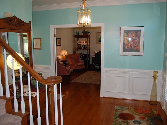 2nd image of 12114 Lavershire Ct
