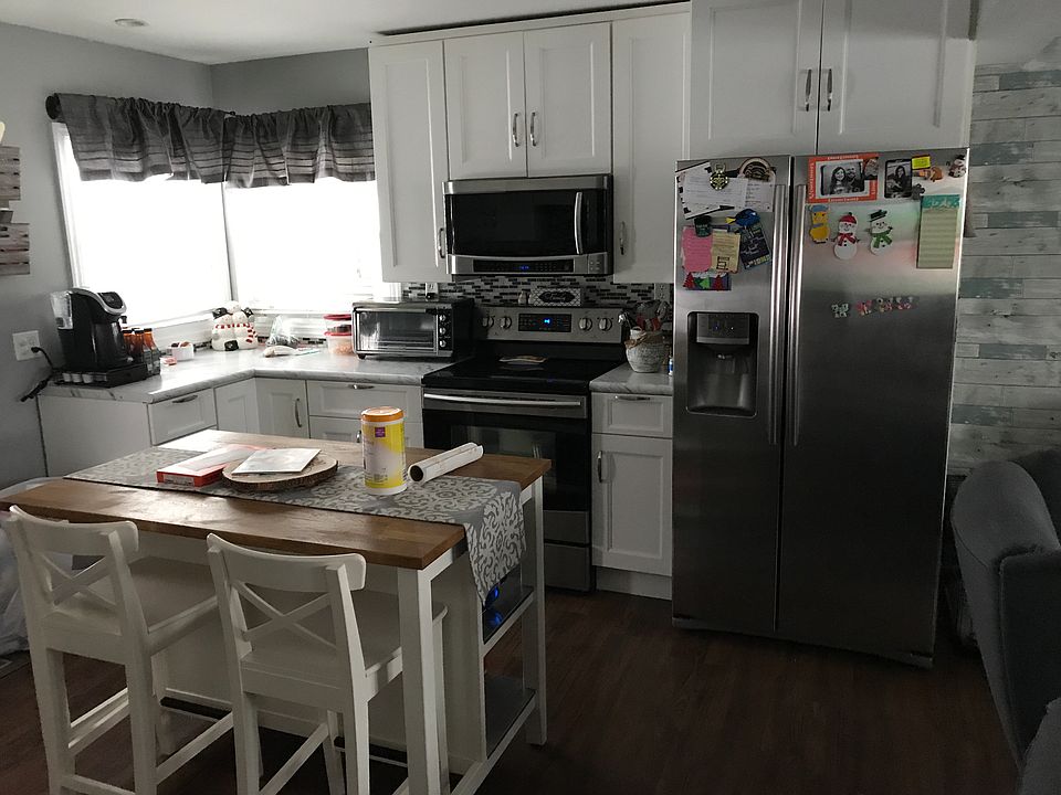 2nd image of 118 Meridan Rd