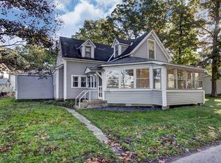 115 Columbia Dr, Winona Lake, IN 46590