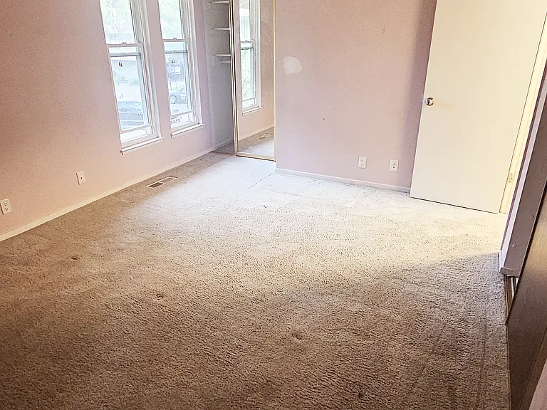 5516 Roundtree Dr #E — Photo 27