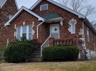 3613 Watson Rd, Saint Louis, MO 63109