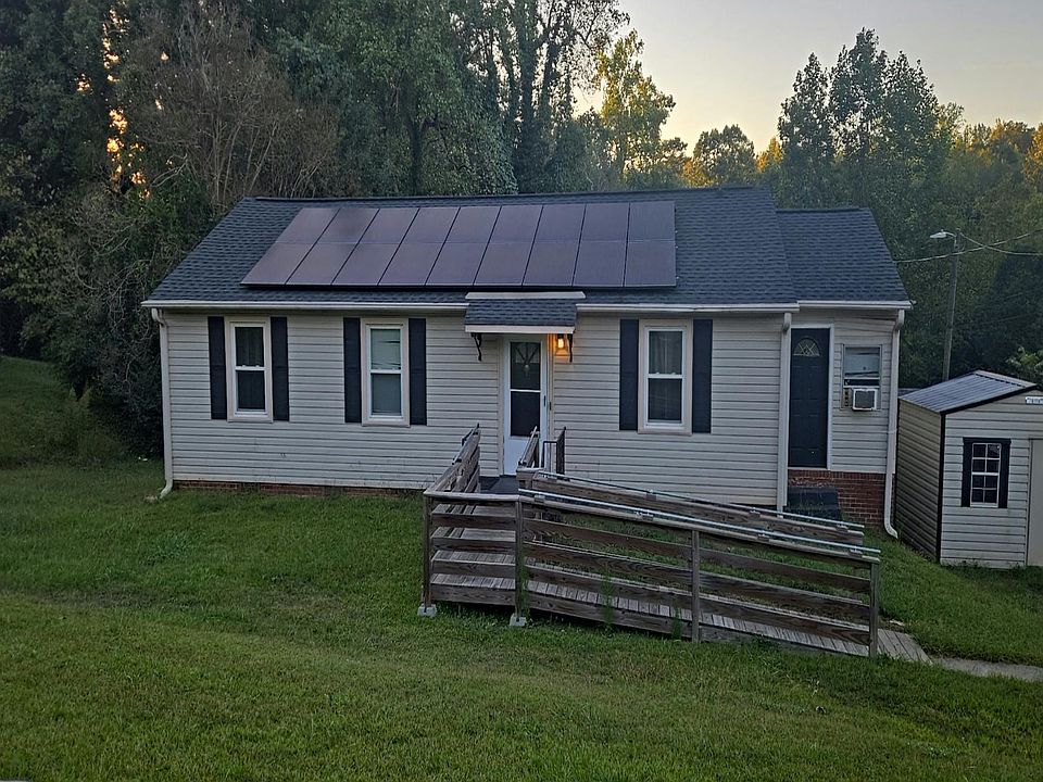 1st image of 17 Melvin Dr