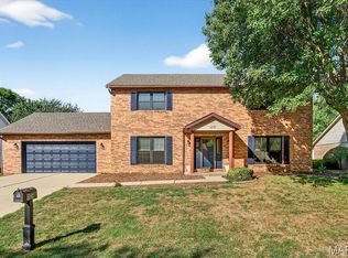 109 Bourdelais Dr, Swansea, IL