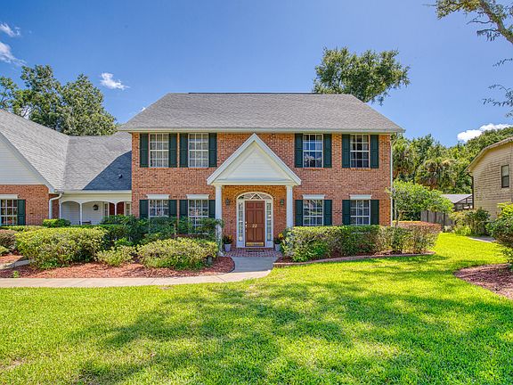 4th image of 22 Winding Creek Way