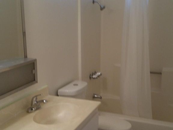 5th image of 6423 Ronald Dr #A