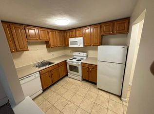 24 Whites Ave APT 36, Watertown, MA 02472