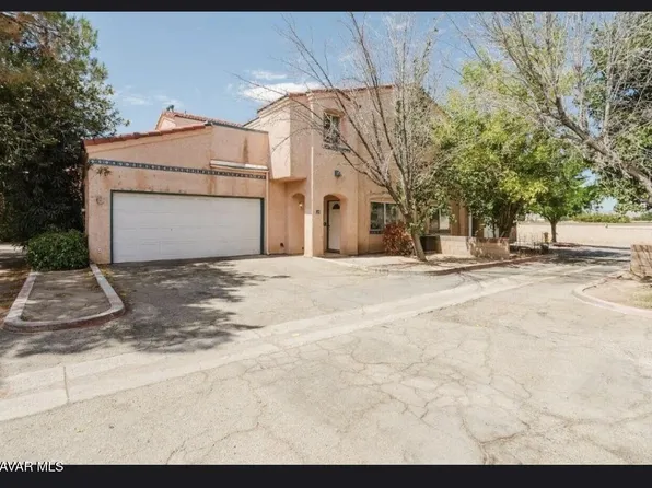 2320 E Avenue Q4 Unit 23, Palmdale, CA 93550