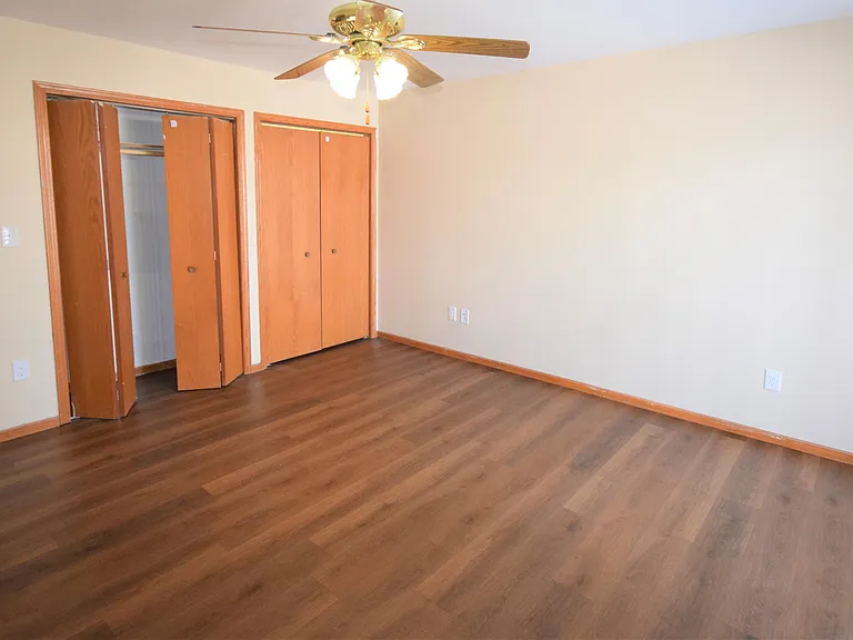 420 Preston Lane - 5 — Photo 10