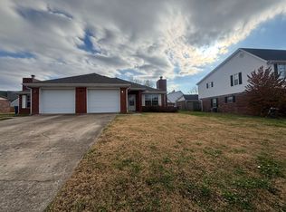 507 Camellia Dr, Bentonville, AR 72712