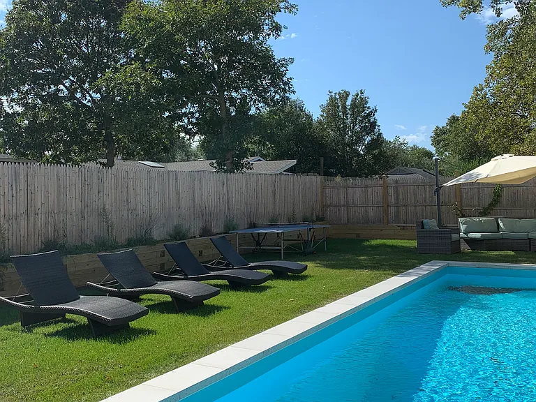 143 Soundview Dr — Photo 12