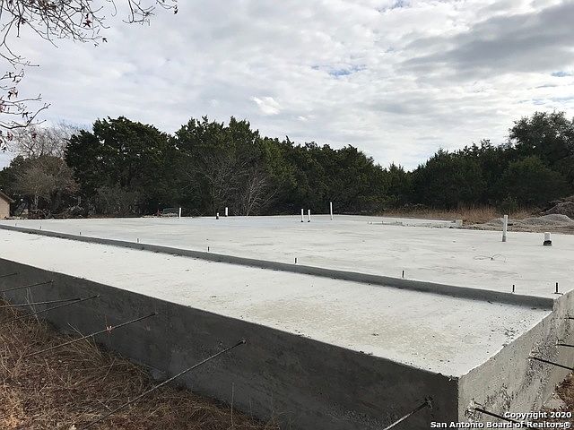 1st image of 1380 Yaupon Dr