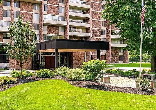 1st image of 1000 Urlin Ave APT 518