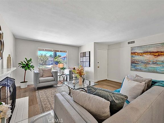 4th image of 14952 Mayten Ave