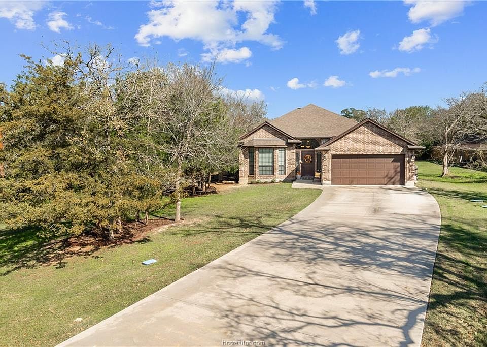 1st image of 6688 Wooded Dr