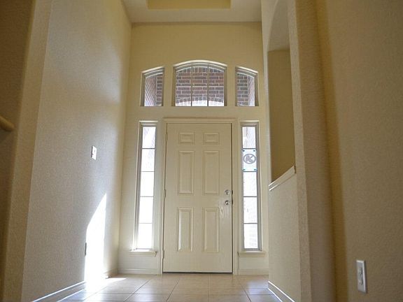 12915 Shady Springs Drive