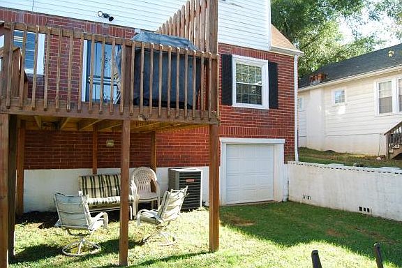 4th image of 1380 Farragut Ave