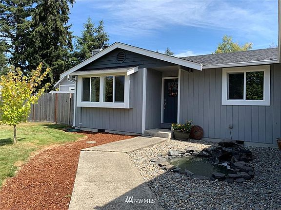 3rd image of 21613 49th Avenue Ct E