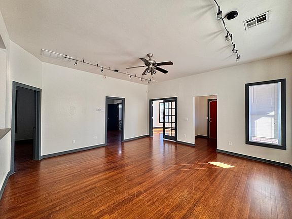5th image of 1735 NW 13th St