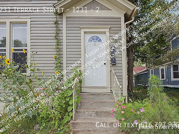 4th image of 1231 Terrace St APT 2