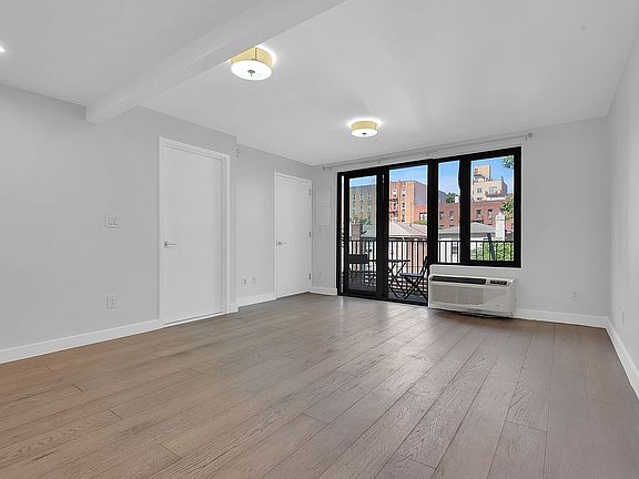 2nd image of 2128 Ocean Ave #3G