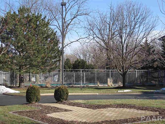 4th image of 5200 N Knoxville Ave APT 110N