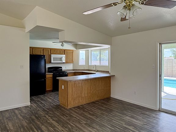 4th image of 6095 E 42nd St