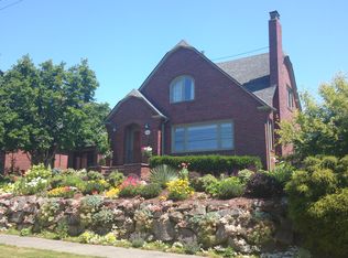 3020 29th Ave W, Seattle, WA 98199