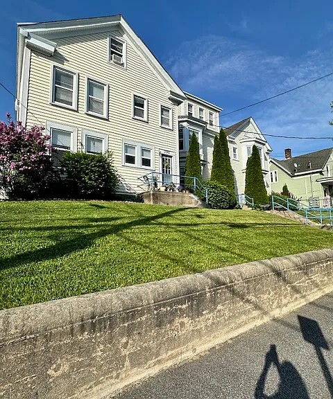 390 Main St #2 — Photo 31