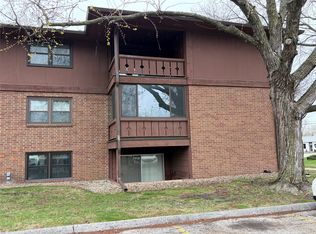 1900 50th St APT 9, Des Moines, IA 50310