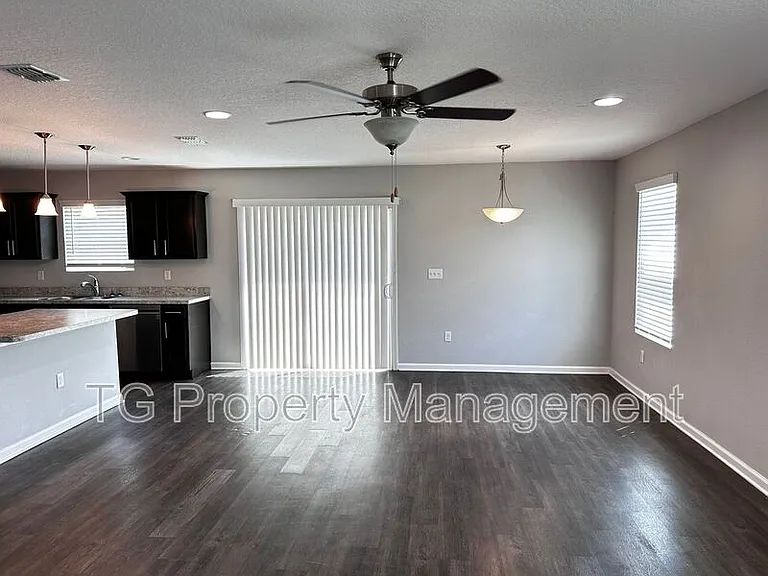 5229 Walkers Ridge Dr — Photo 6